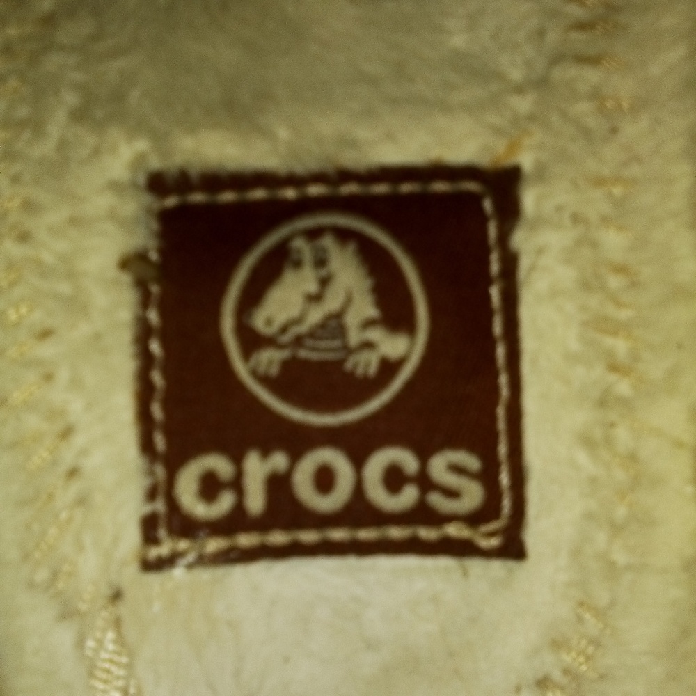 Women's Crocs - Picture 2 of 3